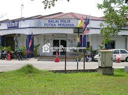 Polis diraja malaysia (pdrm) kembali ke tasik taman putra perdana untuk meneruskan siasatan kes pembunuhan seorang wanita di dalam sebuah kereta di taman. Apartment For Rent At Teratai Apartment Taman Putra Perdana For Rm 738 By Puncheeboon Durianproperty