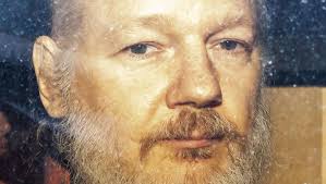 Tragedy saves julian assange from being extradited to us. Usa Gegen Julian Assange Der Whistleblower Als Staatsfeind Blatter Fur Deutsche Und Internationale Politik