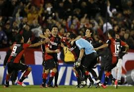 A mediados del año 2013, newell's old boys obtuvo el «torneo final 2013» siendo este el sexto logro obtenido en torneos nacionales de liga. Fiesta Leprosa Newell S Campeon Del Torneo Final 2013 Anred