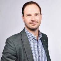 Wade Thorne's Instagram, Twitter & Facebook