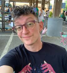 Hey all! 👋🏽 New here, but not to RVA! I'm Andy (they/them) and have lived  in Richmond for many years, but for sure am always looking for rad parent  pals and good