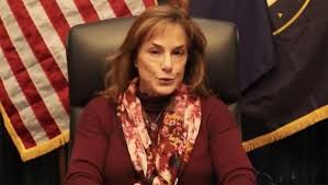 C'est désormais chose faite : Michigan Maga Lawmaker Ignoring Covid Crisis In Her District To Push Trump Conspiracies Report Raw Story Celebrating 17 Years Of Independent Journalism