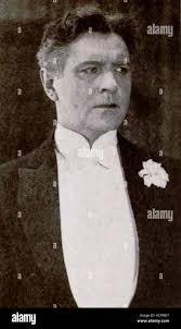 Glen white hi-res stock photography and images