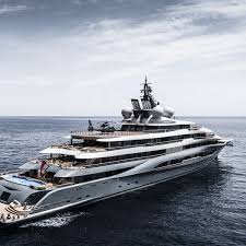 Born july 29, 1947 in columbia, missouri) is an american business entrepreneur. Inside The World S Biggest Super Yachts That Boast Cinemas Helipads And Spas Daily Star