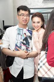 Thực hư tin đồn ninh dương lan ngọc là cô gái trong đoạn clip đang gây xôn xao mạng xã hội đã được người trong cuộc làm rõ. Quáº£n Ly Ninh DÆ°Æ¡ng Lan Ngá»c Xin Lá»—i Vá» Nghi Váº¥n Clip Nong Tren Web 18