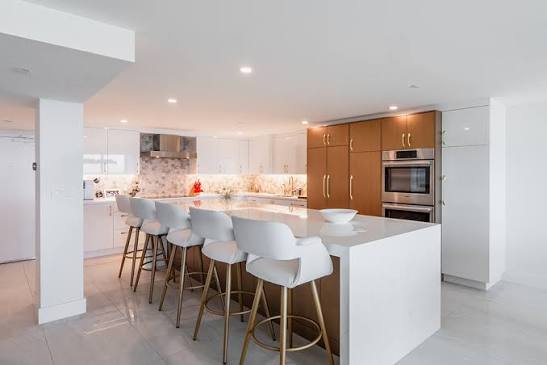 Renovated kitchen interior showing upgrades that automated Boca Raton home value estimates often miss