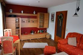 Den unverwechselbaren charme des nordens trägt der massivbau hansen mit sich und richtet sich vollkommen dem vorbild des nordfriesischen wohnens. Ferienwohnung Wattlaufer Im Haus Hansen 1001617 Ferienwohnung Nebel