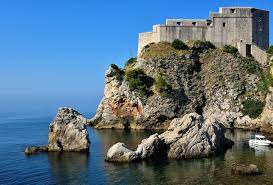 Fort lovrijenac has a triangular shape with three levels and was defended with 10 large cannons, being the largest and most famous called lizard. Fort Lovrijenac Next To Old Town Dubrovnik Croatia Encircle Photos