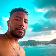 moving to threads) jarrett hill 🫶🏽✨🍉 (@jarretthill)