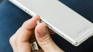 You will need the sim extractor tool that came in the box with your iphone or paper clip to eject the sim card tray. How To Open Sim Card Tray Without A Sim Tool Nextpit