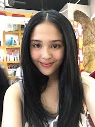 Thank you @hairshaftcarl of @hairshaftsalon for giving my locks a nice trim  ☺️💁🏻 #hairshaft #hairshaftsalon #carled