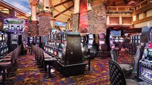 Colorado casinos and the biggest casino city in colorado. Supporters Of Colorado Casino Aiding Ballot Initiative Turn In Petitions To State Denver Business Journal