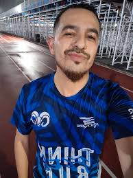 un buen día 💪 Amor al Running 🏃 2026 "No cambies para satisfacer a nadie,  nadie,cambia cambia para superarte a ti mismo 1%