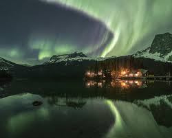 Best Places To See Northern Lights In Canada Northern Lights Photography See The Northern Lights Northern Lights Tours