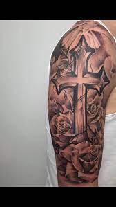 Celtic knots, traditional woven patterns, or realistic wooden shades decorate the cross. Pin On Tattoo Blog