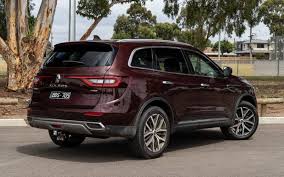 It is available in 5 colors, 2 variants, 1 engine, and 1 transmissions option: Comparison Nissan Kicks E Power 2021 Vs Renault Koleos Iconic 2020 Suv Drive
