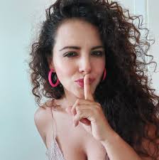 People are saying Beyoncé has surpassed Michael Jackson as the greatest  entertainer of all-time 🤔