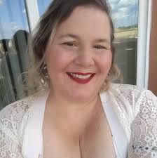 Why don't more people realize that dating is a numbers game? The more  people you talk to, the more you better your chances of finding the right  person.