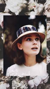 Mylockscreenz Audrey Hepburn Lockscreens Like Reblog If You Demille award at the 1990 golden globes. audrey hepburn lockscreens like reblog