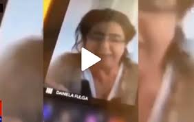 Utilizatorul care a pus această întrebare te ignoră. AceÈti DascÄli Pe Care Nu I ConsultÄ Nimeni Cazul Profesoarei Care S A FÄcut De Basm DupÄ Ce A Explicat Intr Un Mod Obscen Cum O FatÄ De ViÈÄ NobilÄ Fuge Cu O SlugÄ De