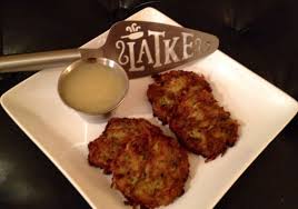 Zucchini Latkes From Smitten Kitchen Robyn Nailed It Best Latkes Ever Sorry Mom Smitten Kitchen Food Zucchini Latkes