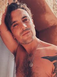 AJ. (@ajthisway) • Instagram photos and videos