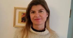 El tiempo de la esperanza: Ana Muñiz, psicóloga del Teléfono de la  Esperanza: "Ser voluntario es una actividad que engancha"