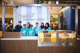 Five Ways You Can Enjoy Garrett Popcorn At Changi Airport Garrett Popcorn Popcorn Shop Popcorn Store