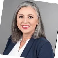 April Scribner's Instagram, Twitter & Facebook