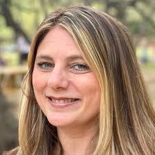 Lena Mccabe's Instagram, Twitter & Facebook