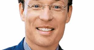 Eoghan Corry's TRAVEL Extra — ireland's leading source of travel information