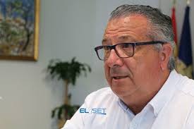 Rafael Albert: “Nuestra bandera ha sido en todas las legislaturas trabajar  por nuestro pueblo”