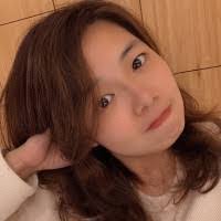 Selena Chang's Instagram, Twitter & Facebook