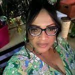 Joni Lind's Instagram, Twitter & Facebook