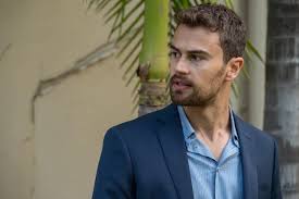 Untertitel verfügbar sollten bei dem film/der episode die untertitel nicht bereits im player eingebunden sein, hast du die möglichkeit, diese per link selbst einzufügen. Lying And Stealing Theo James Stars In New Heist Drama Film Stories