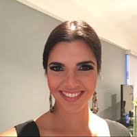 400+ perfiles de «París»