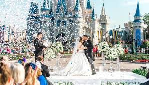 For walt disney world dining, please book your reservation online. Katy Texas Couple Wins Their Own Royal Wedding At Disney World
