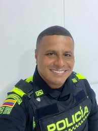 Mira por donde va la vaina ya los bollos del Charly tienen fama  internacional directamente desde Rusia los recomiendas y son colados y  ahora está innovando vienen con queso amasado por dentro