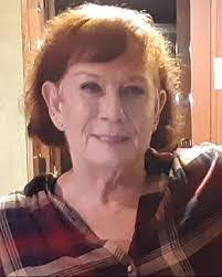 Darla Lambert's Instagram, Twitter & Facebook