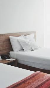 We appreciate your interest in our inventory, and apologize we do not have model details displaying on the website at this time. Gesunder Schlaf Funktioniert Diese Rolle Spielen Bett Lattenrost Matratze 59plus