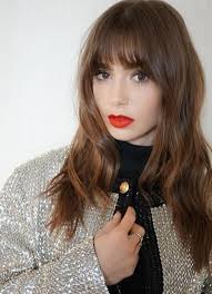 Lara Schilling (larabovier)