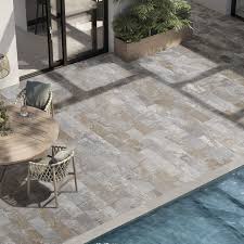 Highlighting the sedimented pebbles which are its most distinctive feature, the collection's surfaces are attractively varied in patterning and shade. Die Fliesenkollektionen Der Marke Emilceramica