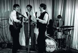 The solo beatles compendium lennonology wings live on tour in the 70s. Brian Epstein Neue Filmbiografie Uber Den Beatles Manager Kulturnews