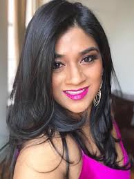 Mona Parikh's Instagram, Twitter & Facebook