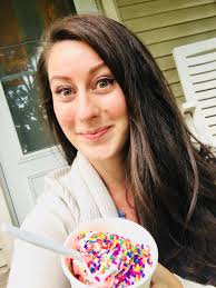 So happy Sweet Gourmet is returning to the ballpark for 2025! Boomer's had  so much fun caking people the last couple of years, it was finally his  turn🎂