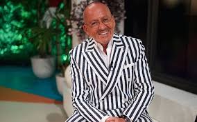 Seis meses depois, o amor do casal continua forte e a caminhar no bom sentido. Manuel Luis Goucha Sabe Quantas Vezes E Que Goucha Ja Foi Despedido E Uma Foi Por Mau Comportamento Vip Pt