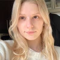 Laura Cudmore's Instagram, Twitter & Facebook