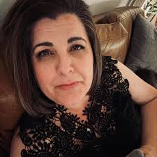 Vinegar and rubbing alcohol cleaning solution ratio?