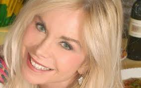 Aug 21, 2021 · maria giovanna elmi (born 25 august 1940) is an italian former television announcer, presenter born in rome, elmi attended the faculty of letter at the university, then in 1968 she was employed by. Maria Giovanna Elmi Ecco Com E Oggi A 77 Anni Caffeina Magazine
