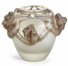 R Lalique Huit Serpents Cire Perdue Lost Wax Glass Vase Entitled Designed In 1914 Lalique Lalique Jewelry Glass Art Sculpture